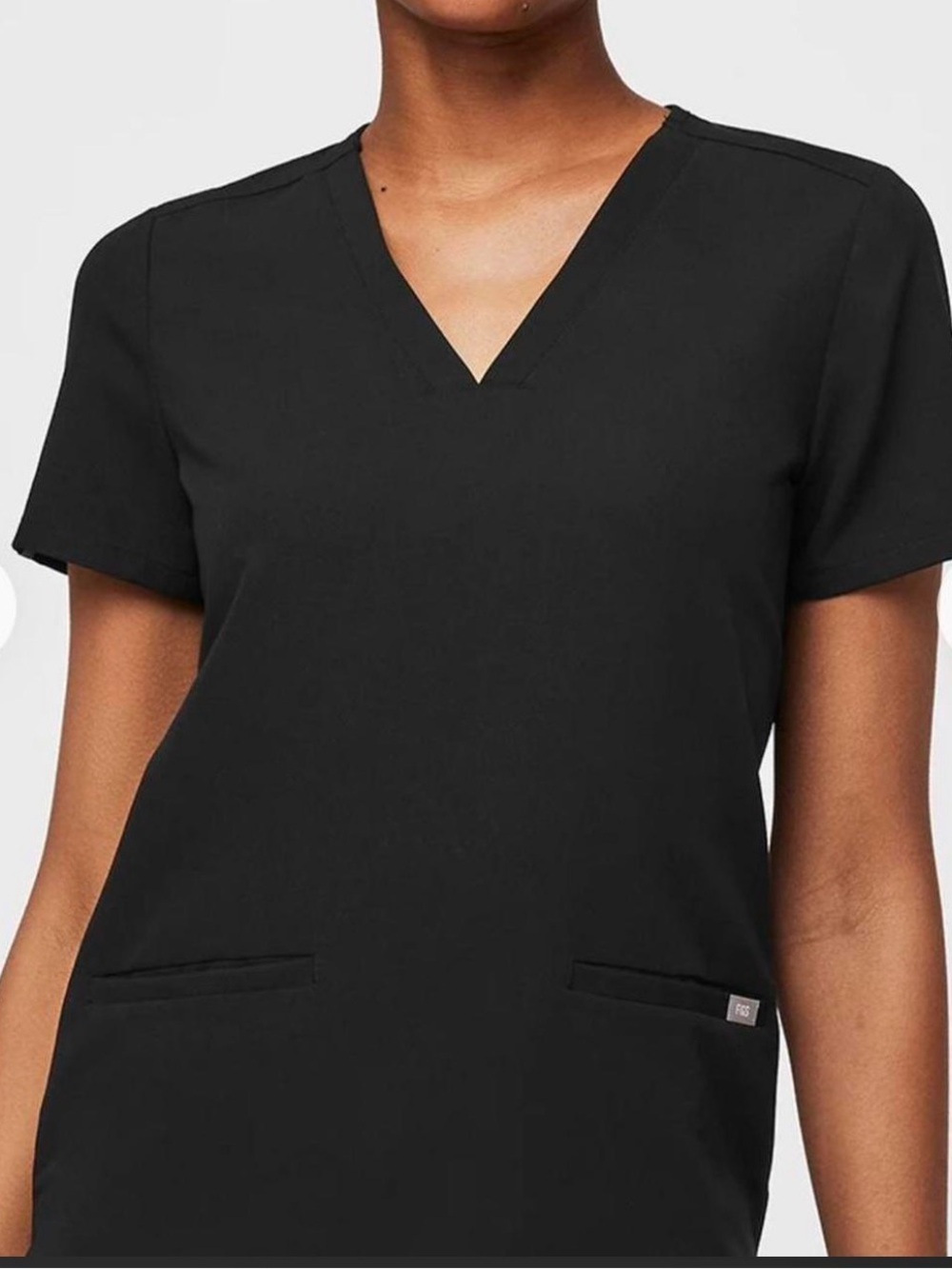 Figs Women's V-Neck Scrub Top - Black